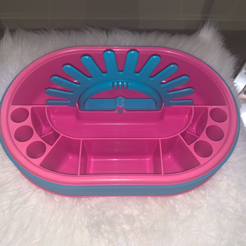 Cosmetic/ accessory organizer